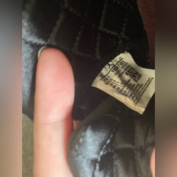 Jordan12s Toddler Sneakers Black and Burgundy 9C - Picture 5 of 5